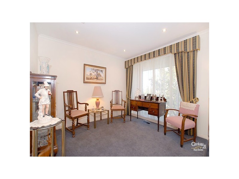 8 Tamar Court, Narre Warren VIC 3805