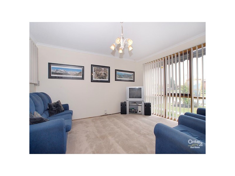 93 Strong Drive, Hampton Park VIC 3976