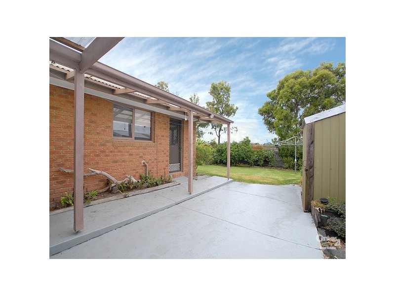 93 Strong Drive, Hampton Park VIC 3976