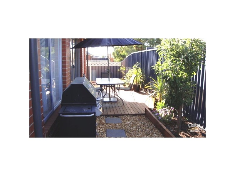 46 The Parkway, Pakenham VIC 3810