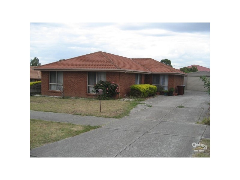 4 Henlow Rise, Hallam VIC 3803