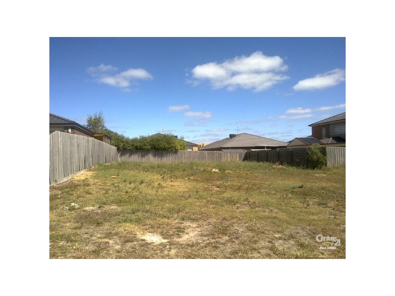 8 Wagtail Court, Narre Warren VIC 3805