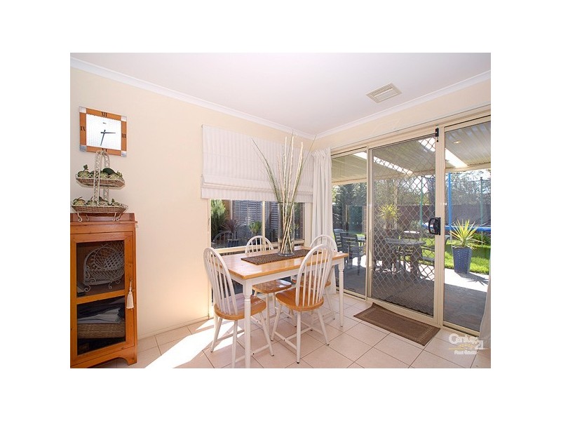 22 Napier Way, Narre Warren South VIC 3805