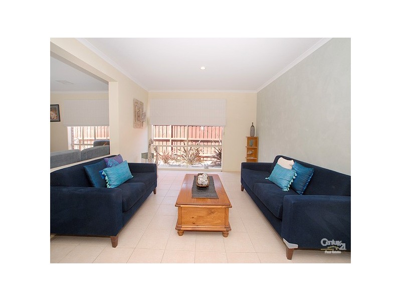 22 Napier Way, Narre Warren South VIC 3805