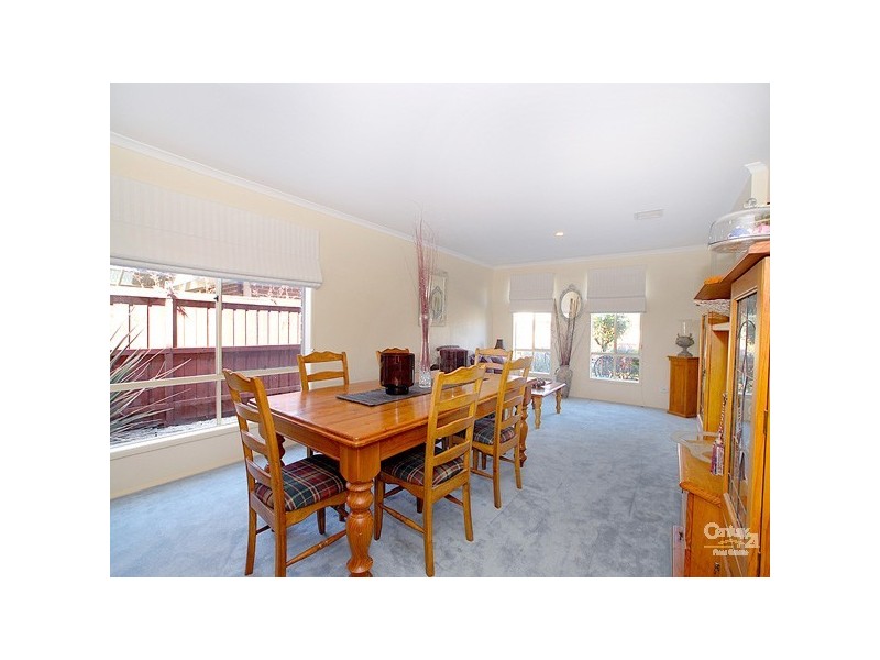 22 Napier Way, Narre Warren South VIC 3805