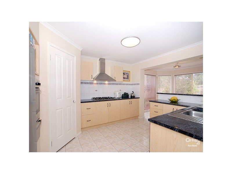 19 Augustus Drive, Berwick VIC 3806