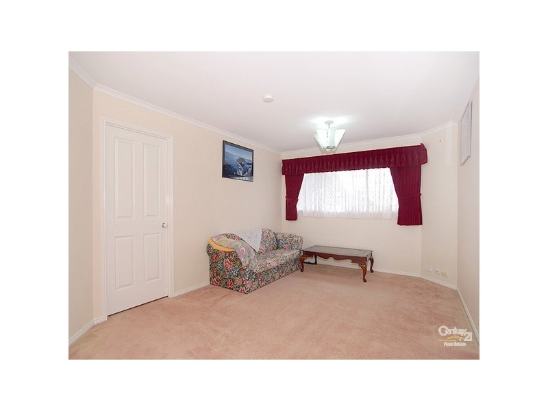 19 Augustus Drive, Berwick VIC 3806