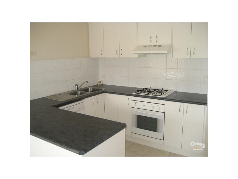 10/133 Bemersyde Drive, Berwick VIC 3806