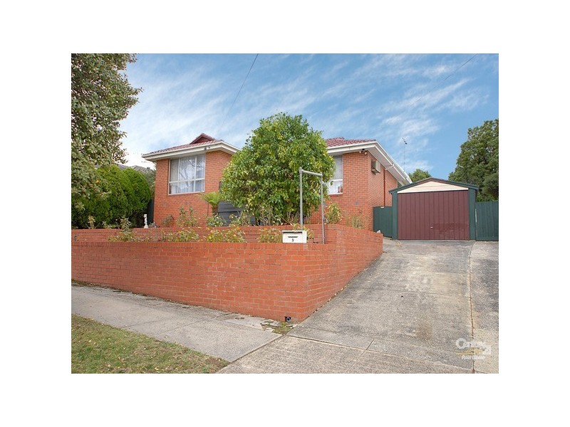 9 Wallaroo Avenue, Narre Warren VIC 3805