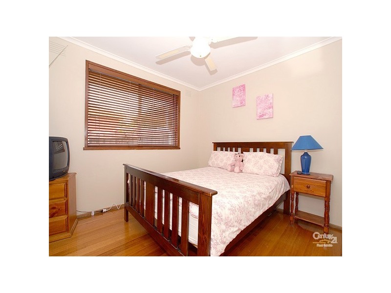 9 Wallaroo Avenue, Narre Warren VIC 3805