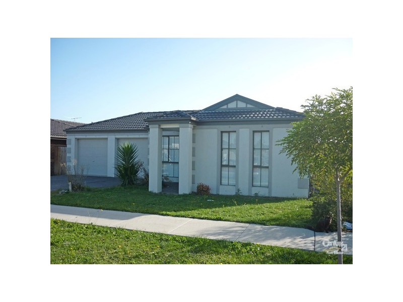 48 Sing Crescent, Berwick VIC 3806