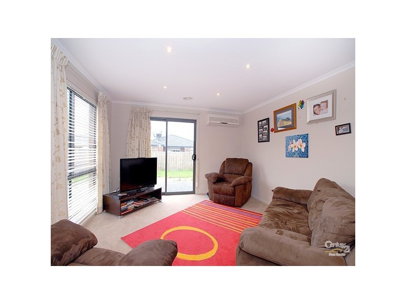 48 Sing Crescent, Berwick VIC 3806