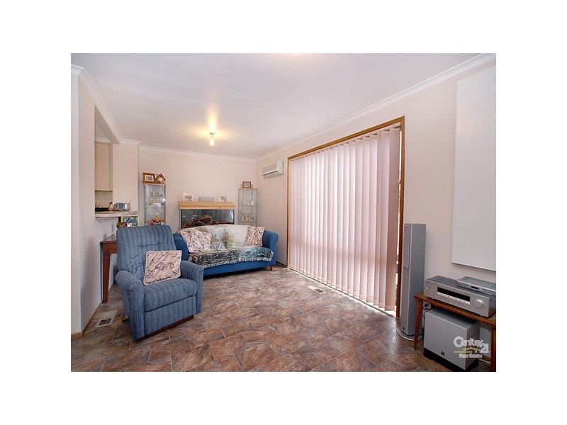 172 James Cook Drive, Endeavour Hills VIC 3802