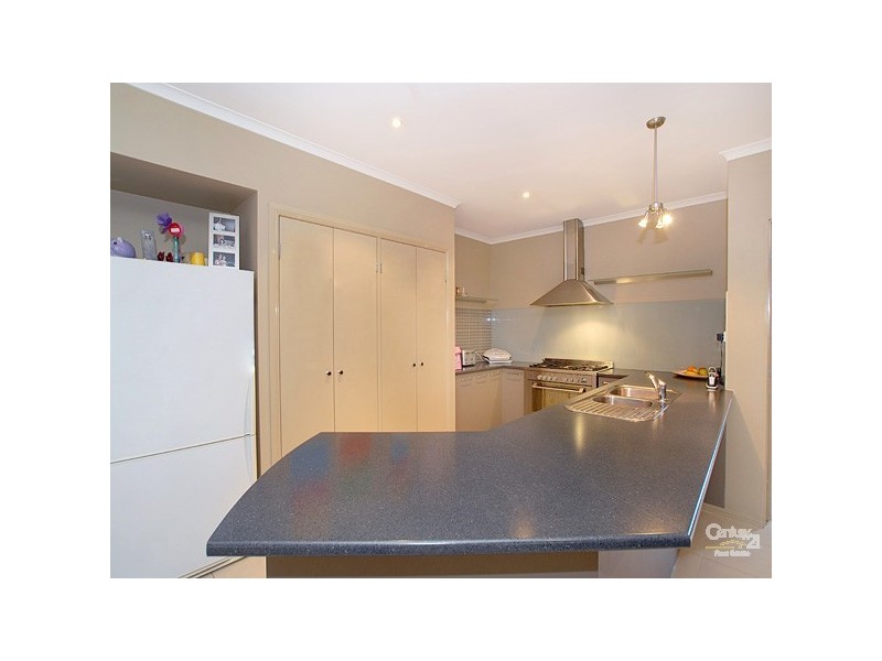 81 Skyline Way, Berwick VIC 3806