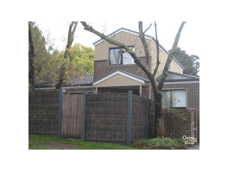 1/49 Palmerston Street, Berwick VIC 3806