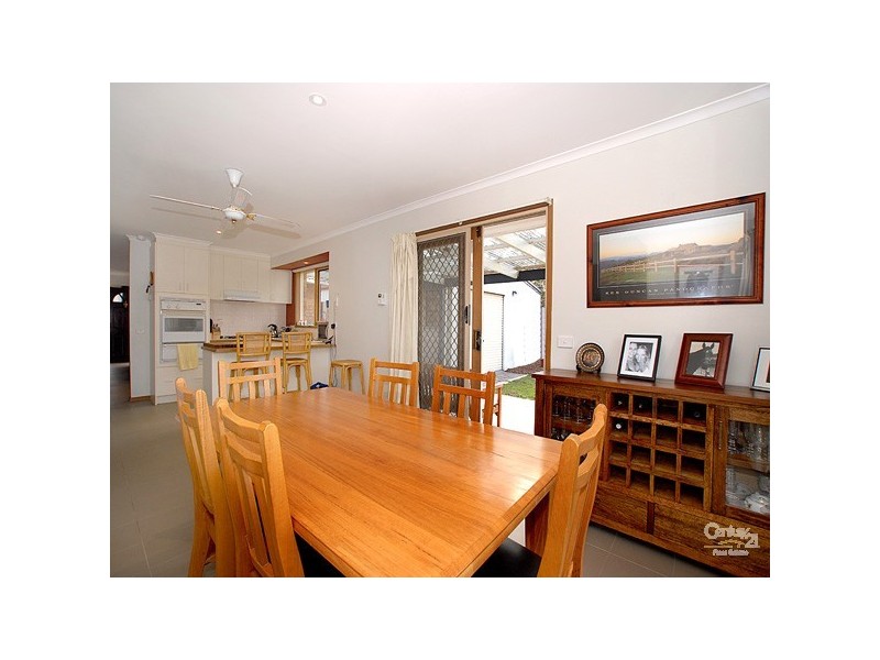1 Insignia Crescent, Berwick VIC 3806