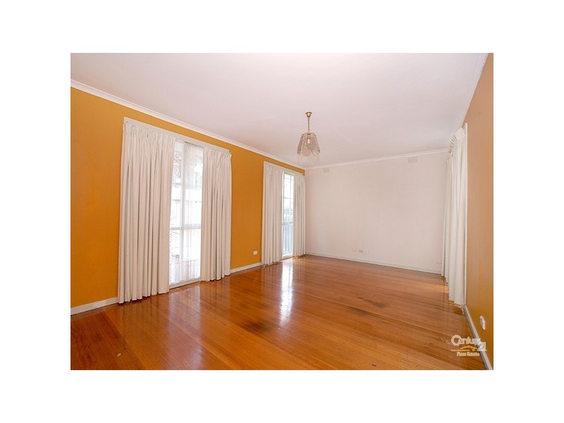 6 Sweeney Drive, Narre Warren VIC 3805