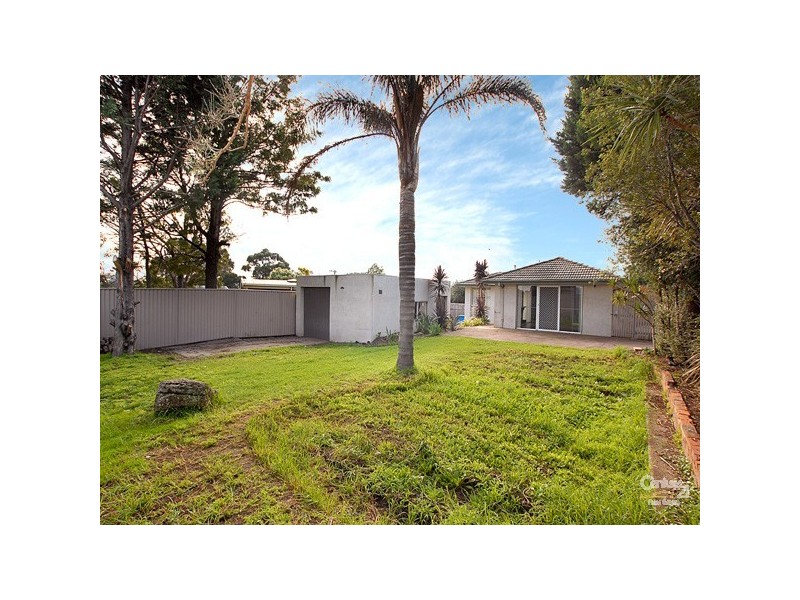 6 Sweeney Drive, Narre Warren VIC 3805