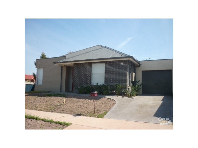46 The Parkway, Pakenham VIC 3810