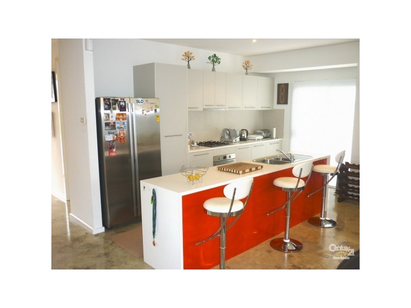 46 The Parkway, Pakenham VIC 3810