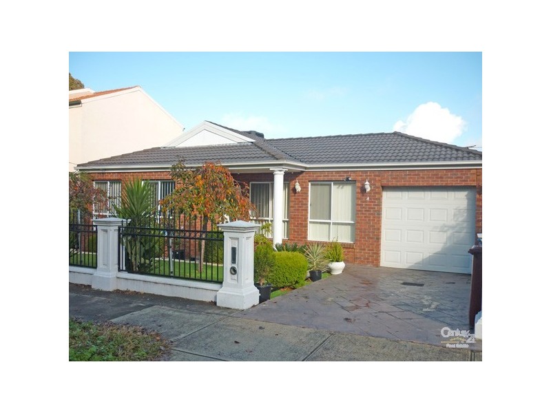 4 Nockolds Crescent, Noble Park VIC 3174