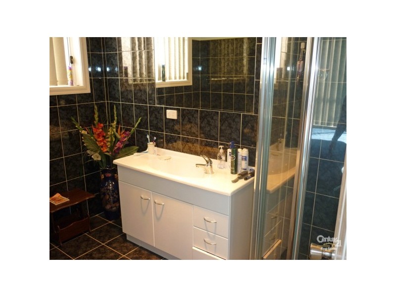 4 Nockolds Crescent, Noble Park VIC 3174