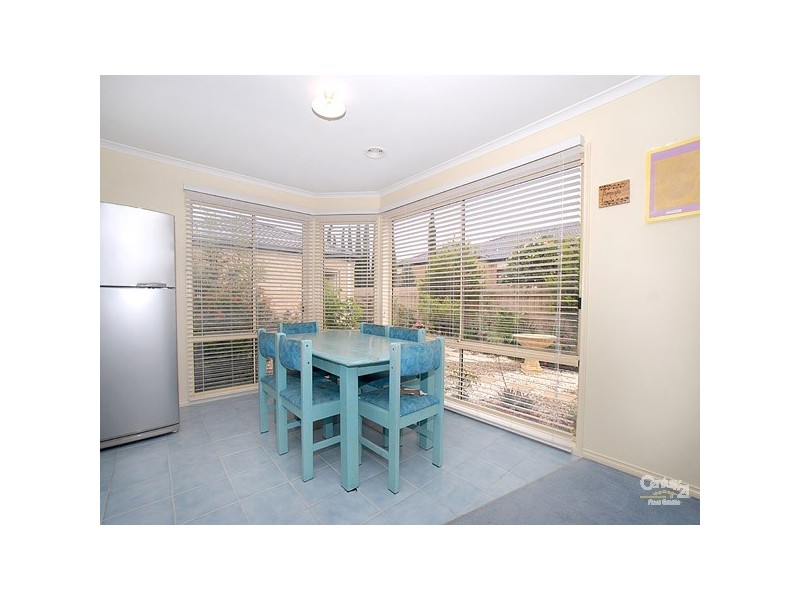 13 McIlwraith Court, Berwick VIC 3806