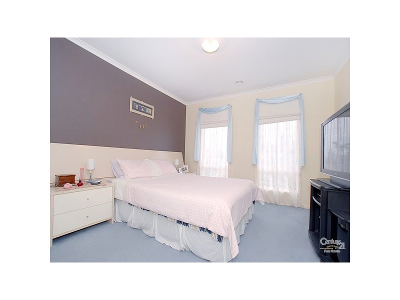 13 McIlwraith Court, Berwick VIC 3806