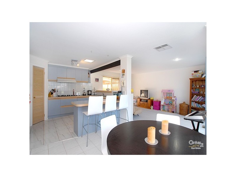 6 Facey Court, Narre Warren VIC 3805