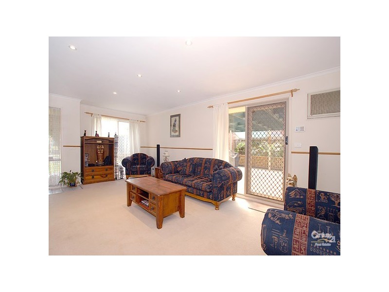 23 Sharpe Court, Berwick VIC 3806