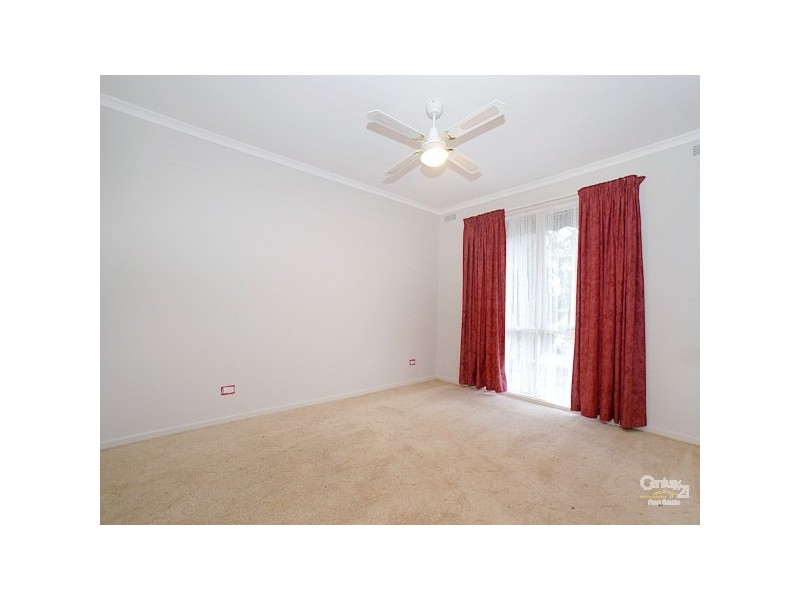 1 Douglas Rise, Endeavour Hills VIC 3802