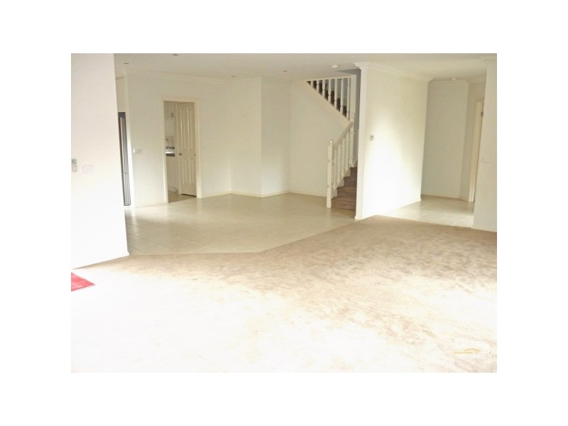 1/49 Palmerston Street, Berwick VIC 3806