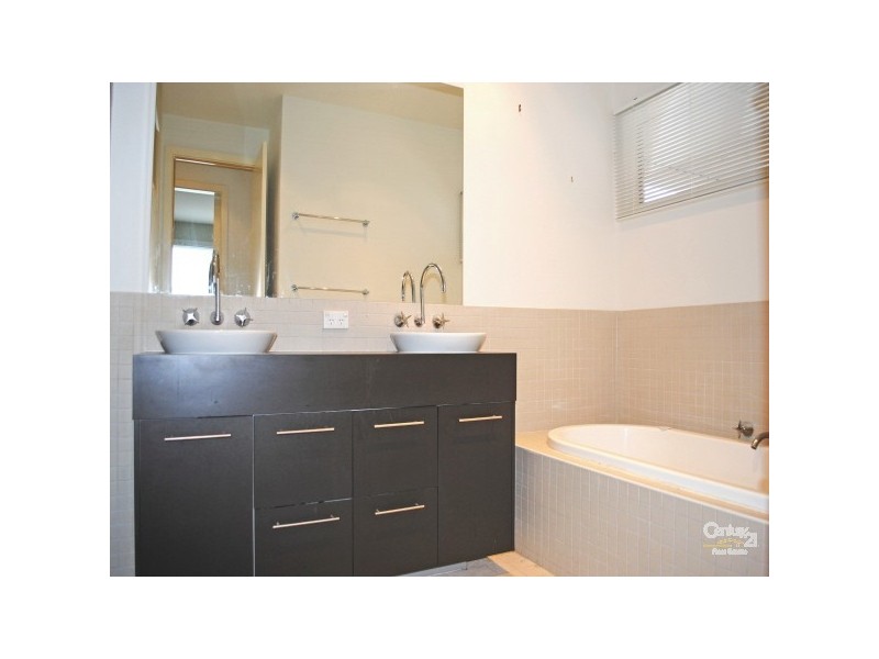 46 The Parkway, Pakenham VIC 3810