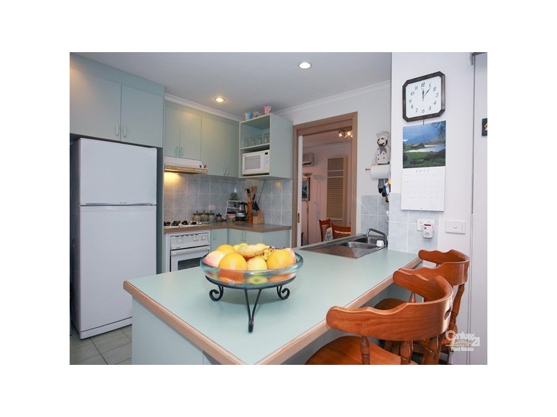 2 Adelong Court, Berwick VIC 3806