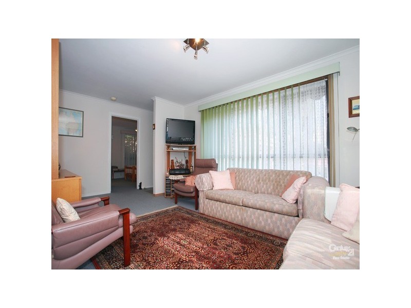 2 Adelong Court, Berwick VIC 3806