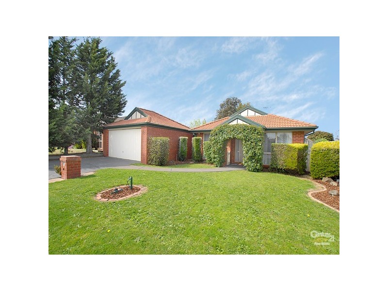 23 Sharpe Court, Berwick VIC 3806