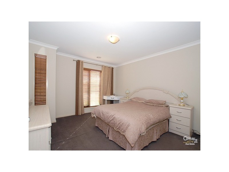 88 Skyline Way, Berwick VIC 3806