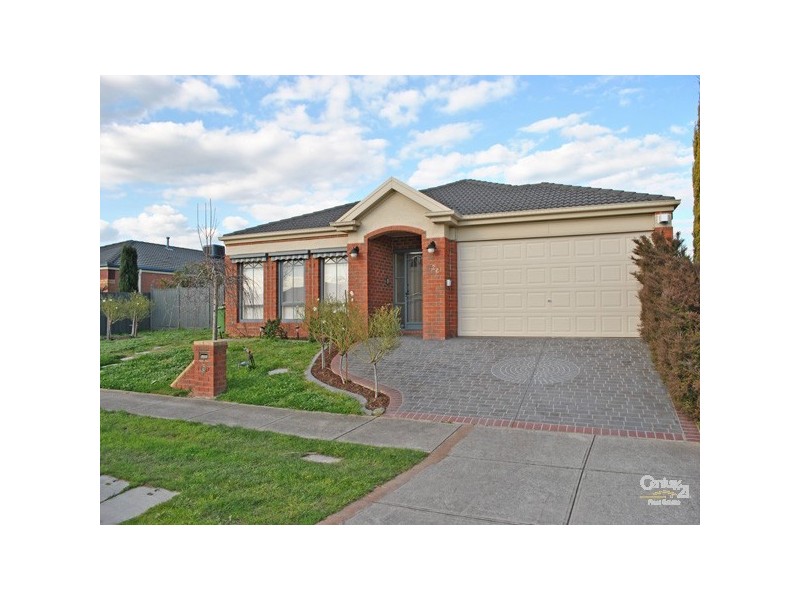 26 Cromford Crescent, Narre Warren South VIC 3805