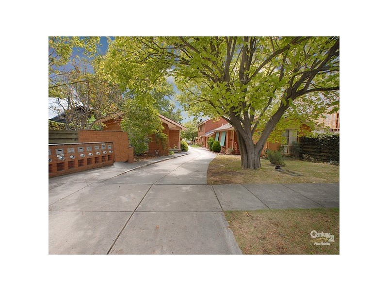 2/21 MacPherson Street, Dandenong VIC 3175