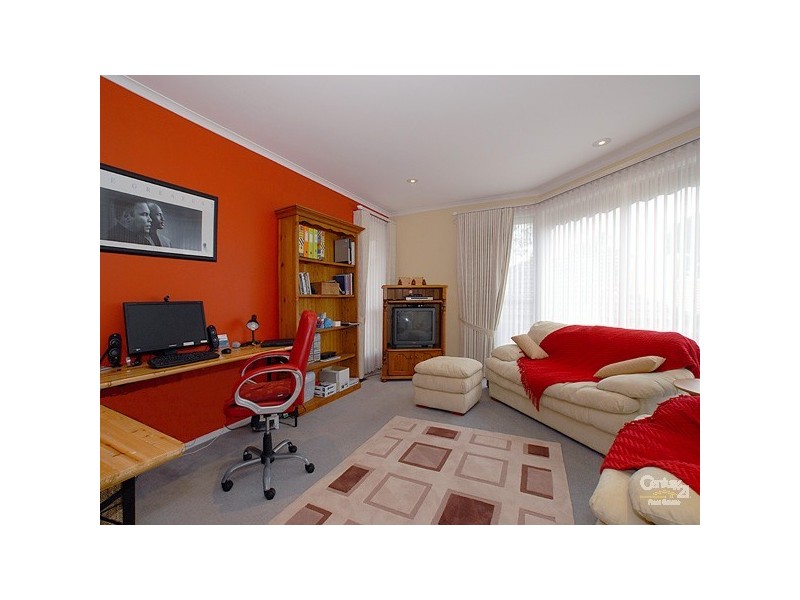 13 Vista Court,, Berwick VIC 3806