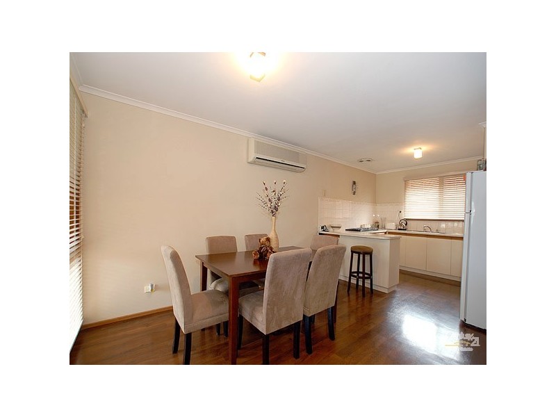 1/31 Florence Avenue, Berwick VIC 3806