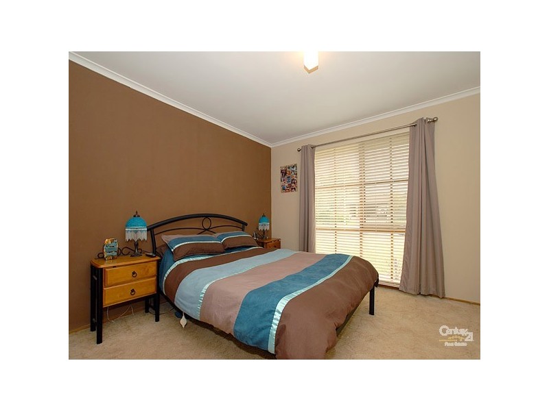 1/31 Florence Avenue, Berwick VIC 3806