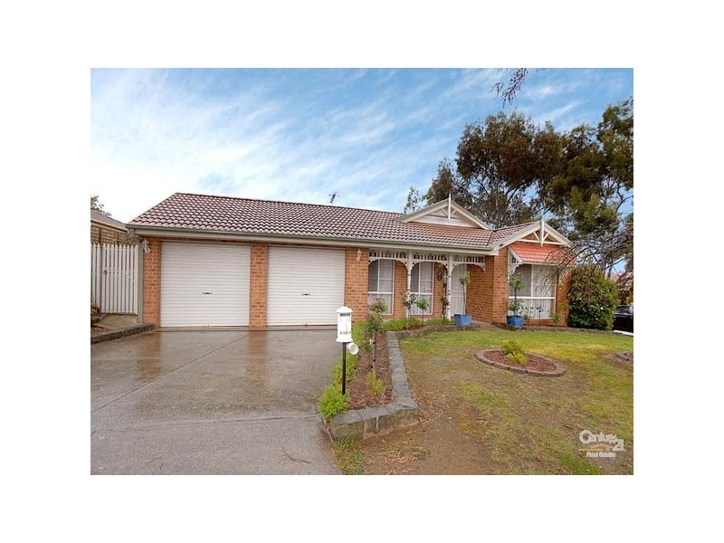 1 Boree Court, Berwick VIC 3806