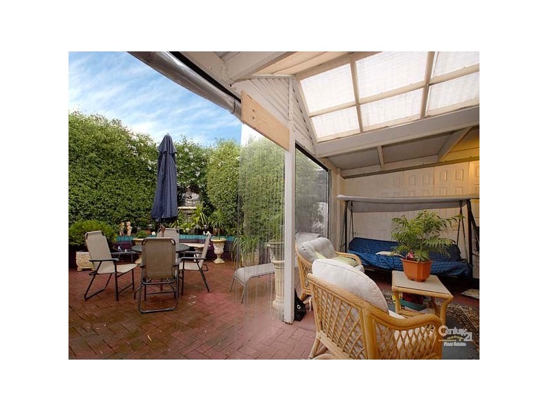 1 Boree Court, Berwick VIC 3806