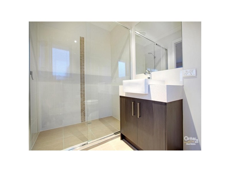 1454 Blackledge Drive, Cranbourne East VIC 3977