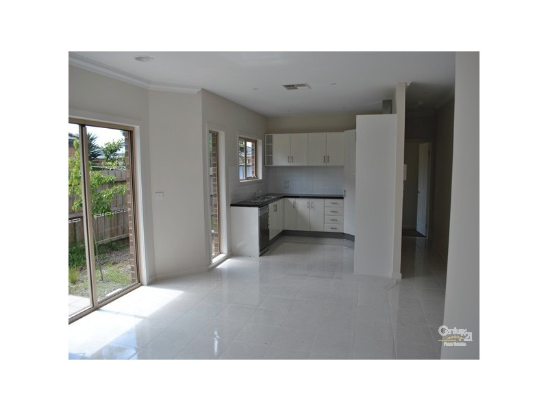 8/77-79 Frawley Road, Hallam VIC 3803