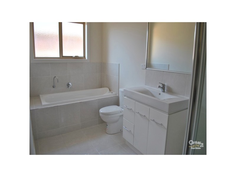 8/77-79 Frawley Road, Hallam VIC 3803