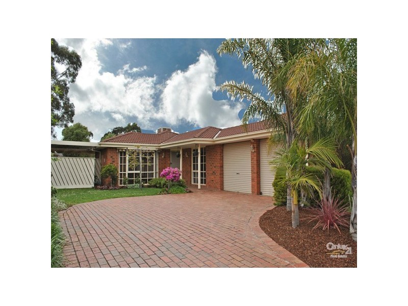 40 Coolong Avenue, Berwick VIC 3806