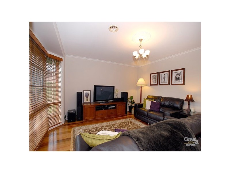 40 Coolong Avenue, Berwick VIC 3806