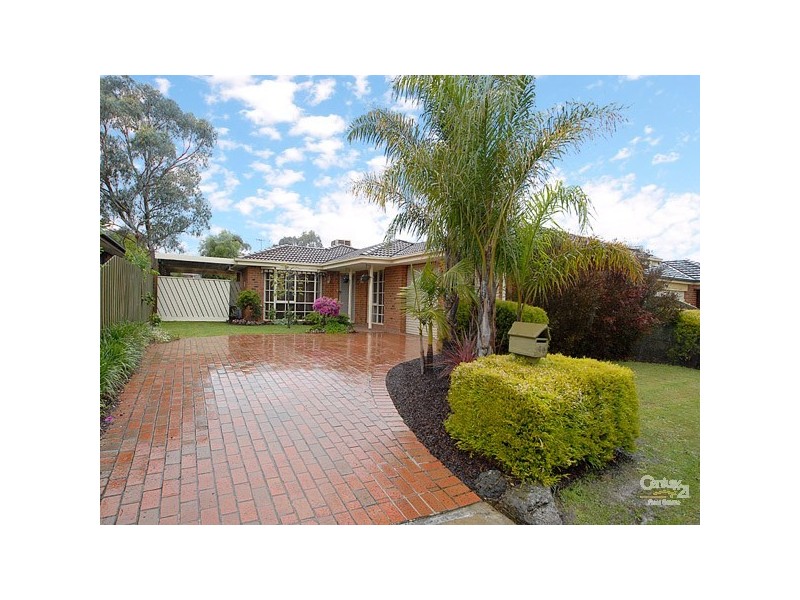 40 Coolong Avenue, Berwick VIC 3806